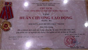 Huận chương Lao động hạng Ba của Chủ tịch nước tặng cho Hội Nông dân huyện Châu Thành